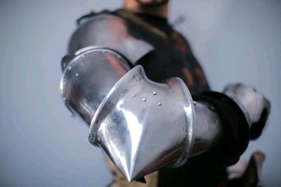 England 15th Century Hand Protection Set