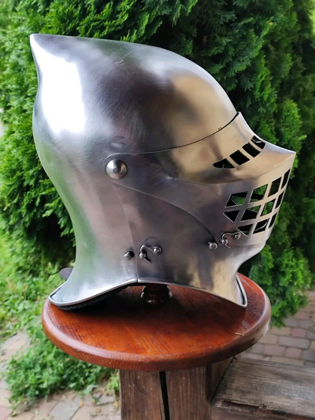 Transitional Sallet – Tempered Spring Steel (3mm Dome / 2mm Visor)