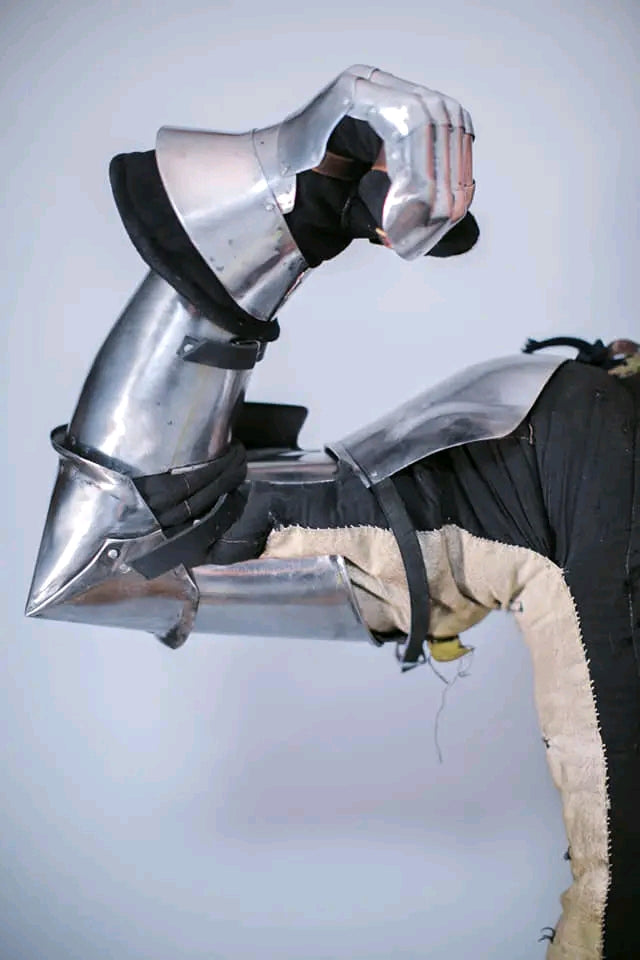 England 15th Century Hand Protection Set